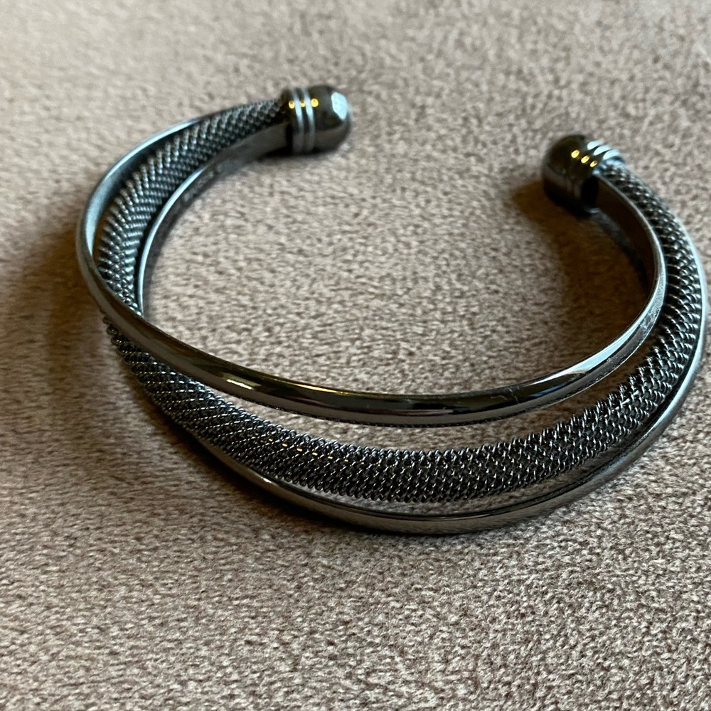 Meshed Cuff Bracelet